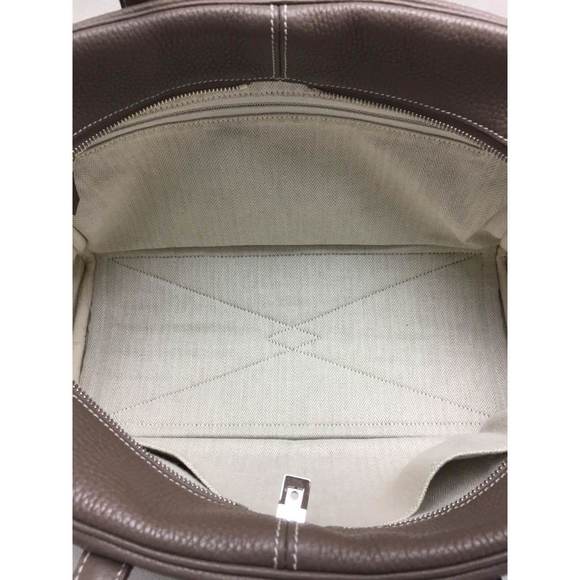 Hermes Victoria Leather Tourillon Clemence Handbag - Picture 5 of 6